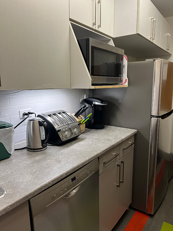 photo of kitchen